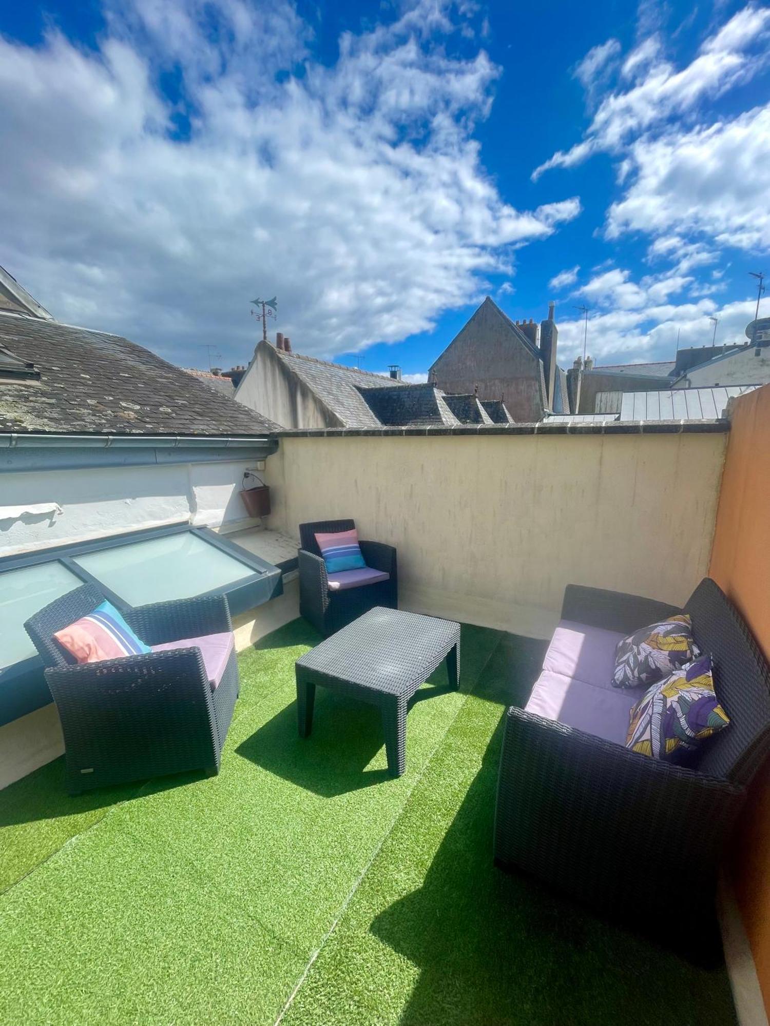 Agréable appartement en plein centre avec terrasse Concarneau Extérieur photo